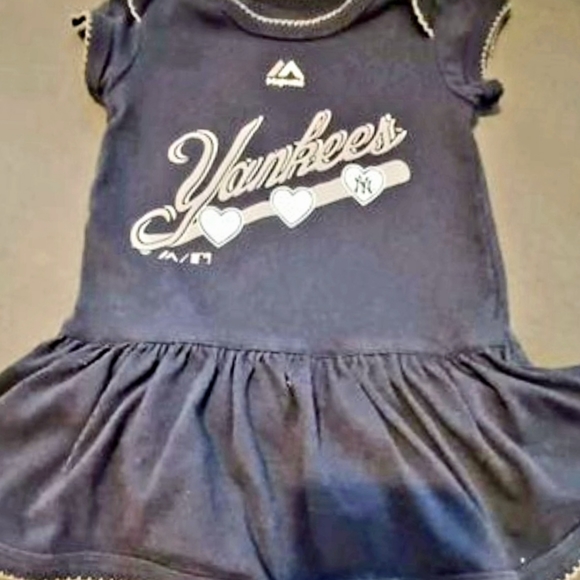 Sold - Picture 2 of 11